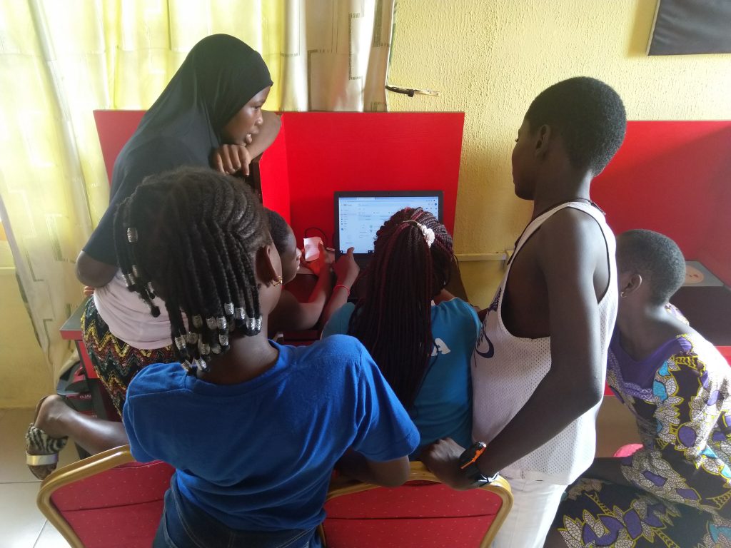 Teenagers at the hub a the first coding summer camp